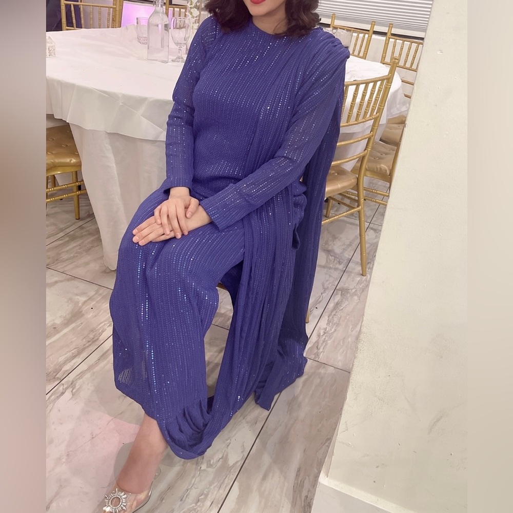 Pakistani/Indian Designer Draped Sequin - image 3